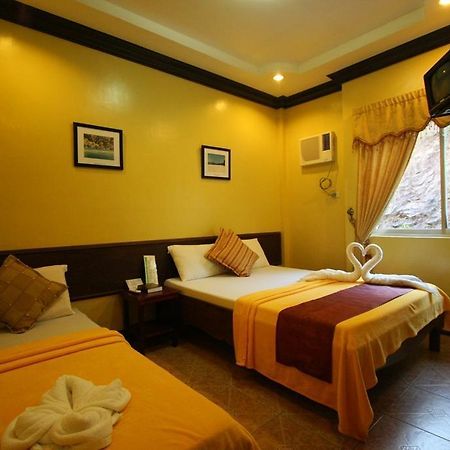 Mount Tapyas Hotel Coron Exterior photo